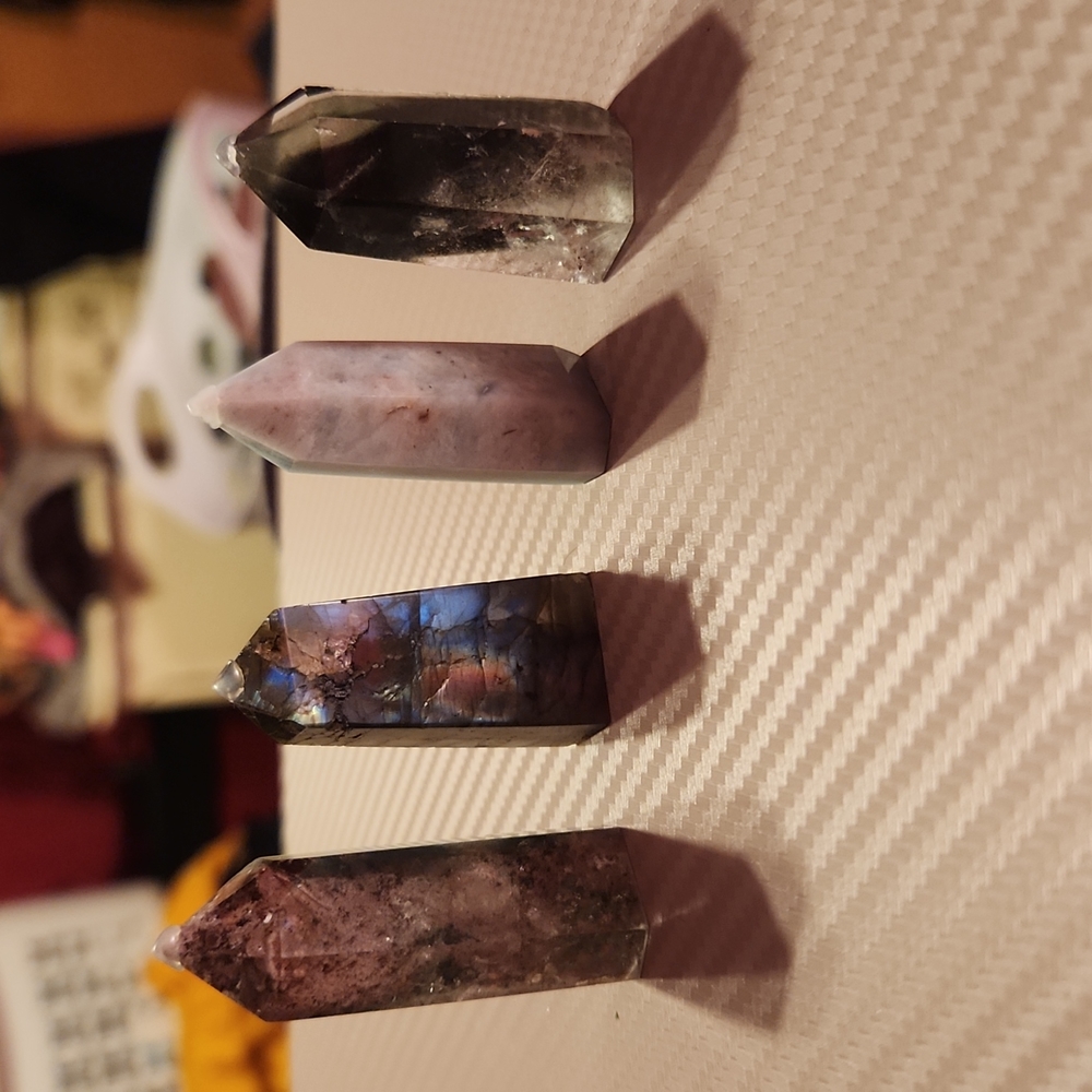 4 Crystal Points